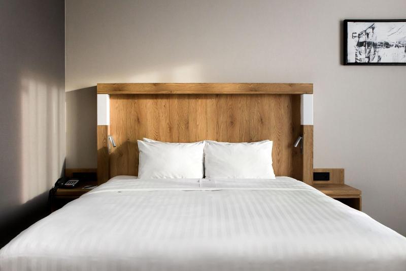 수피리어 룸, Courtyard By Marriott Warsaw Airport