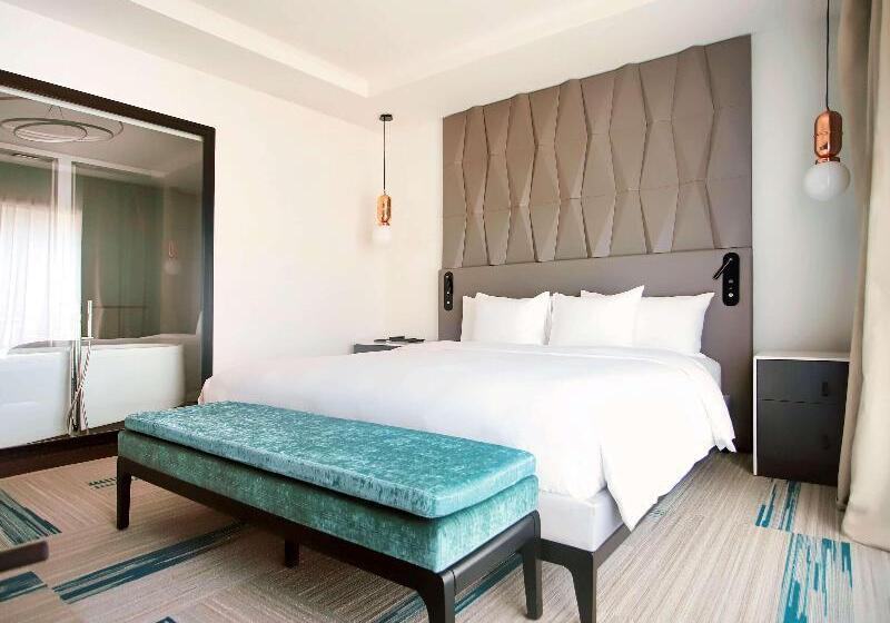 Номер Deluxe, Courtyard By Marriott Warsaw Airport