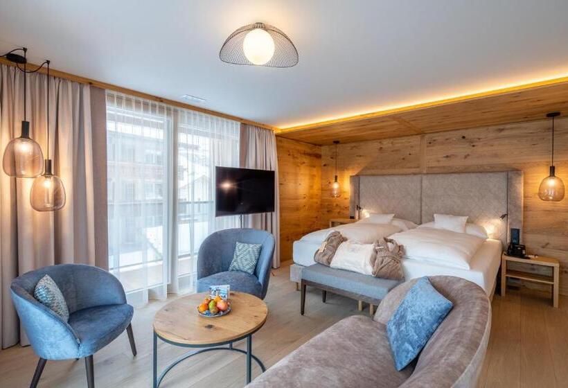 Апартаменты 1 Спальня с Видом, Resort La Ginabelle