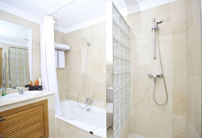 Апартаменты Superior 2 Спальни, Aloha Hill Club Golf & Spa Apartments