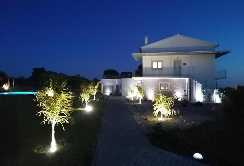 Номер Стандарт Вид на Бассейн, Pérola D óbidos T1