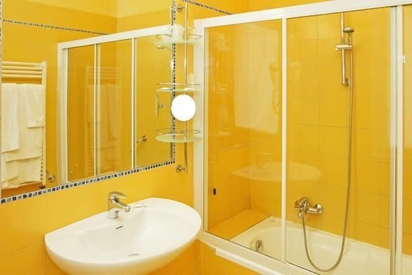 اتاق استاندارد یک نفره, Albergo Nazionale