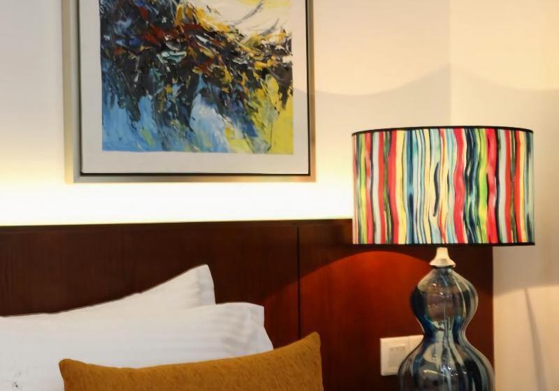 월풀욕조 주니어 스위트, Art Hotel Athens