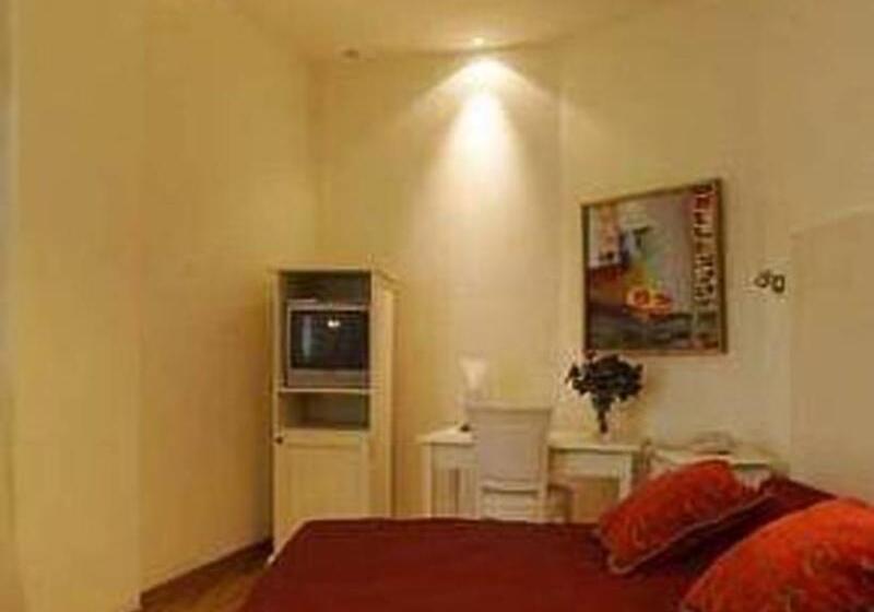 이코노미 룸, Art Hotel Athens