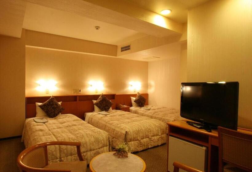 اتاق استاندارد سه نفره, Pearl City Sendai