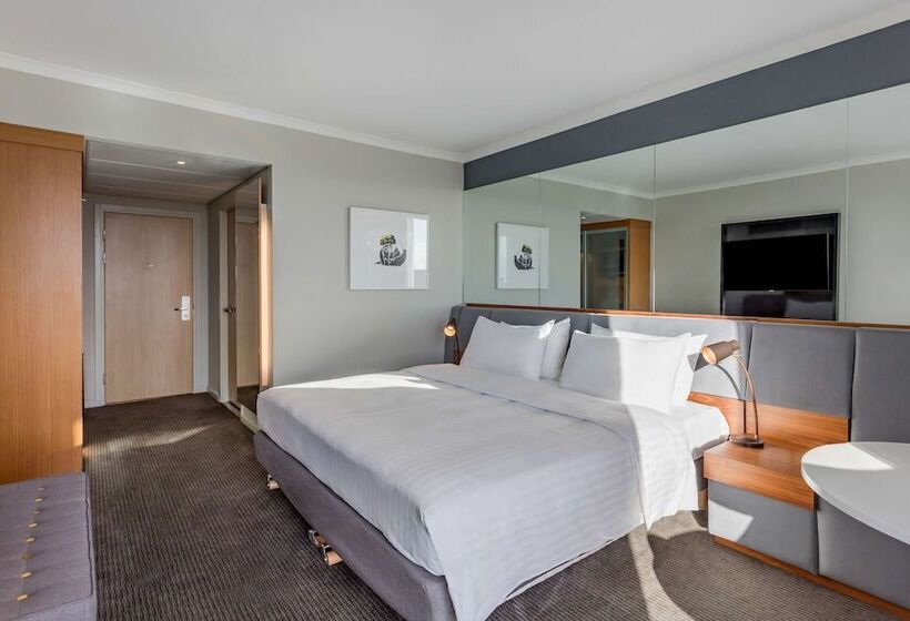 اتاق پرمیوم, Radisson Blu Hotel London Stansted Airport