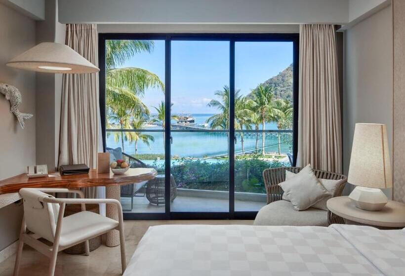 Номер Стандарт Вид на Море, Ayana Komodo Waecicu Beach