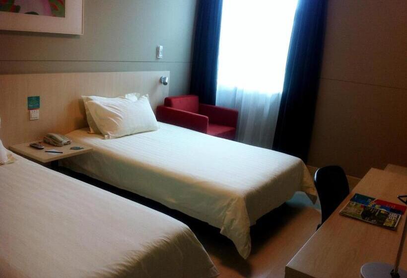 Номер Стандарт, Jinjiang Inn Jining Yanzhou Century Silver Plaza