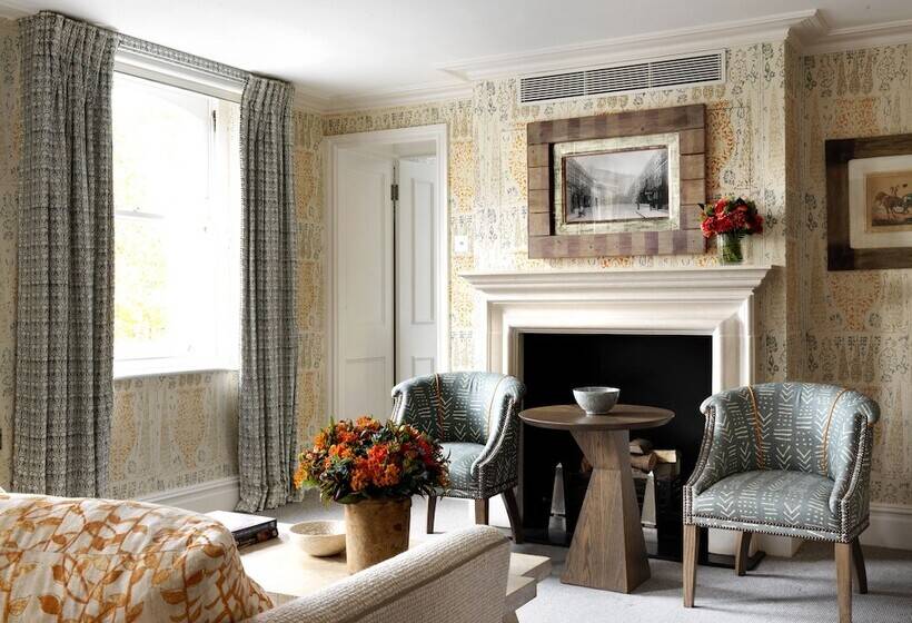 Полулюкс, Knightsbridge Hotel, Firmdale Hotels
