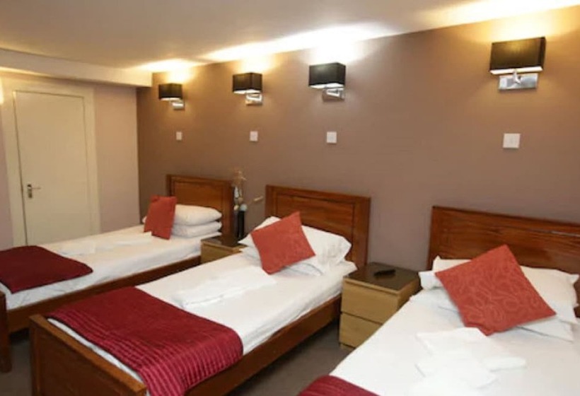 اتاق استاندارد سه نفره, Merchant City Inn