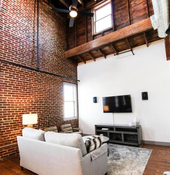 豪华套房, The Lofts At Downtown Salem