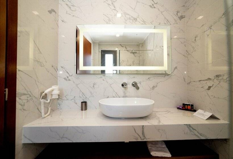 ویلای 2 خوابه با چشم‌انداز دریا, Terra Olivia Luxury Villas And Suites