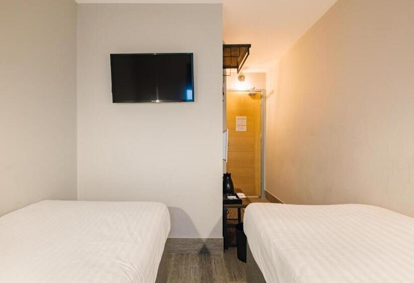 Standard Room Ground Floor, Cityspace Tower Bridge