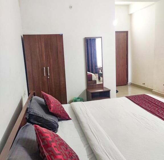 Семейный Номер, Fabhotel Raj Residency Madikeri
