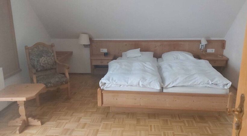Номер Стандарт, Pension Am Engelsberg