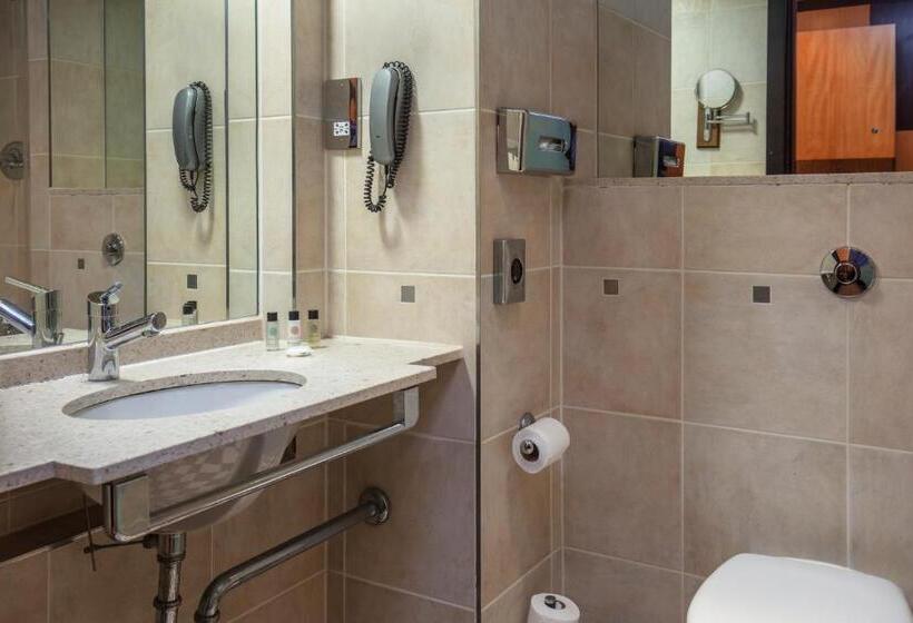 Семейный Номер Классика, Crewe Hall Hotel & Spa   Cheshire