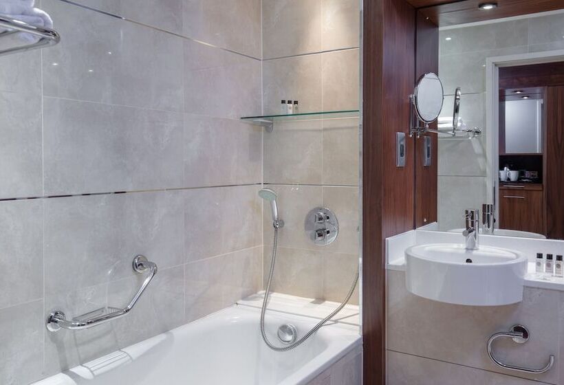 Номер Superior Кровать Кинг, Crewe Hall Hotel & Spa   Cheshire