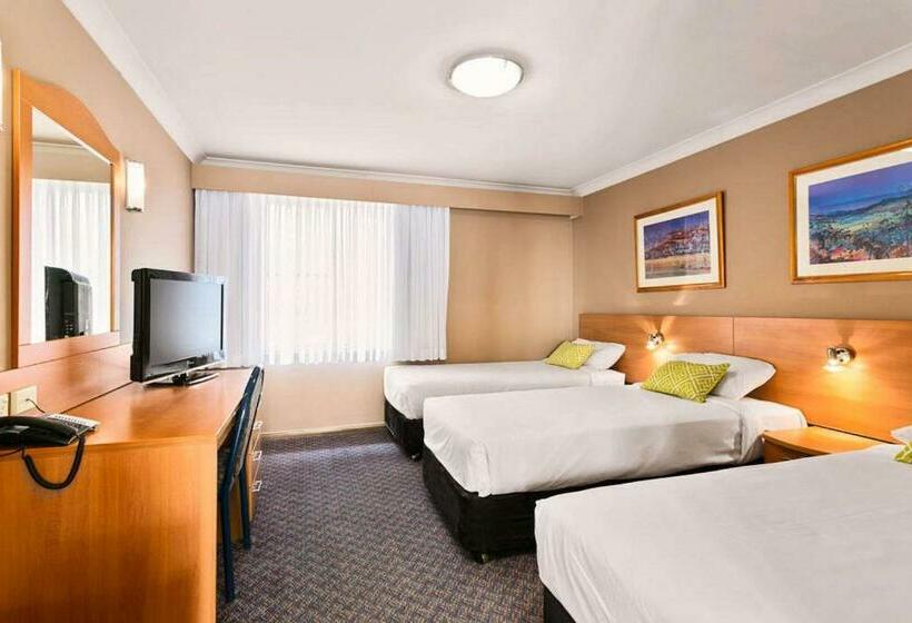 Quarto Triplo Estandar, Quality Inn Penrith Sydney