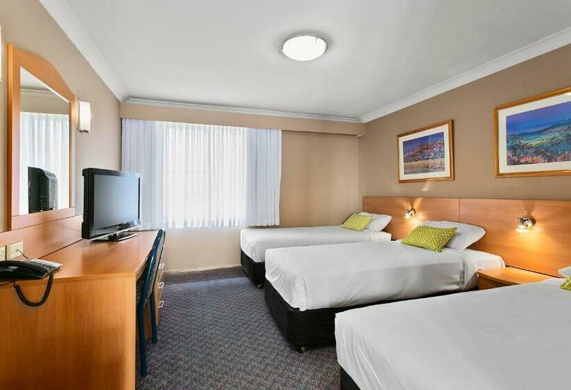 Quarto Triplo Estandar, Quality Inn Penrith Sydney