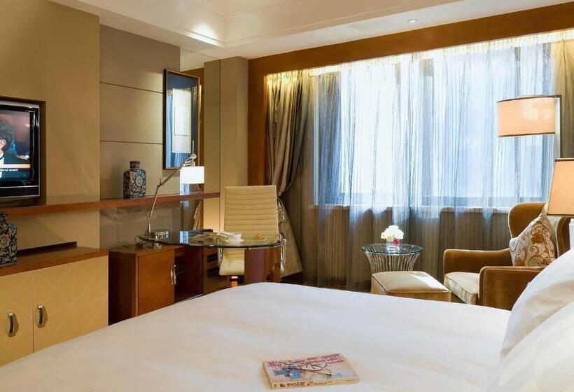 도시전망 디럭스룸 킹침대, Sofitel Harbin