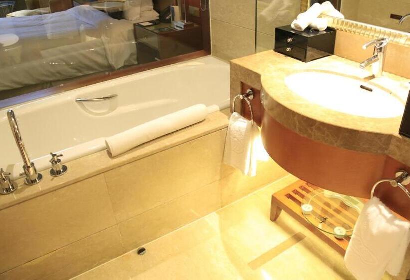 디럭스 룸 도시 전망, Sofitel Harbin