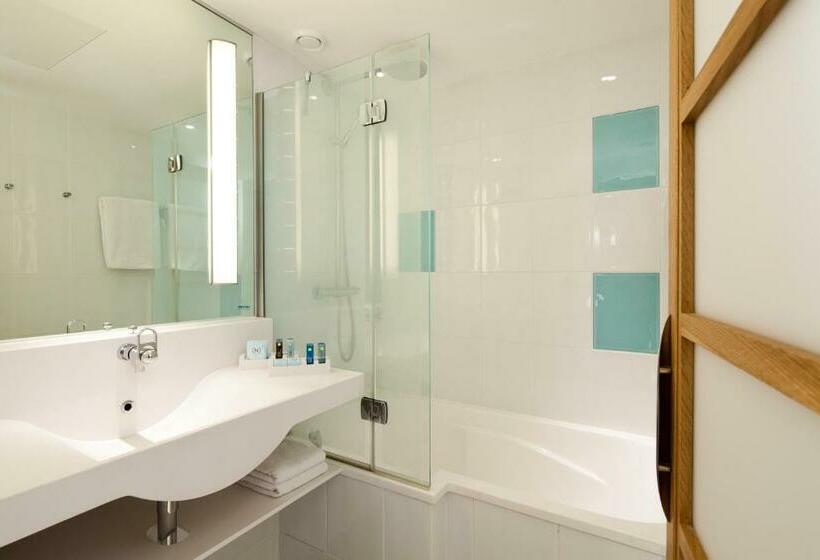 Номер Executive, Novotel London Greenwich
