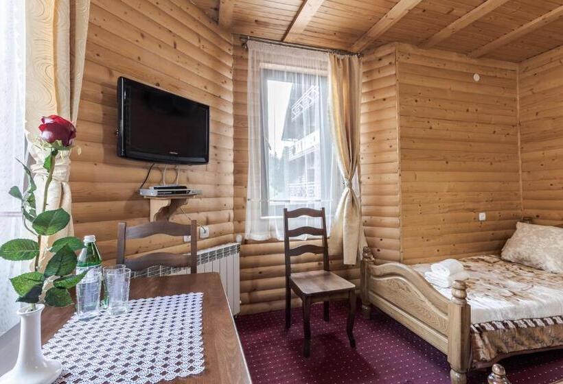 Номер Стандарт Трехместный, Villa Morishka & Spa