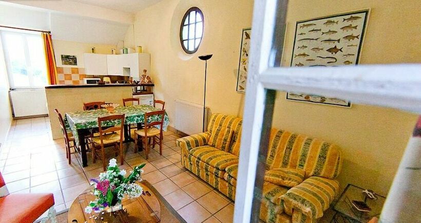Апартаменты Deluxe 1 Спальня, Château De Joyeux  Gîtes