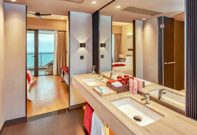Номер Superior Вид на Море, Dusit Thani Shuangyue Bay Resort Huizhou