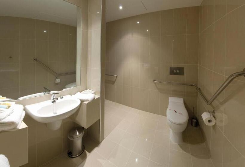 장애인을 위한 수피리어 룸, Atlantis Hotel Melbourne