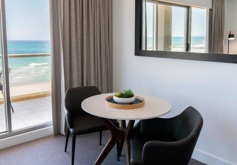 Апартаменты 1 Спальня Вид на Море, Oaks Glenelg Plaza Pier Suites