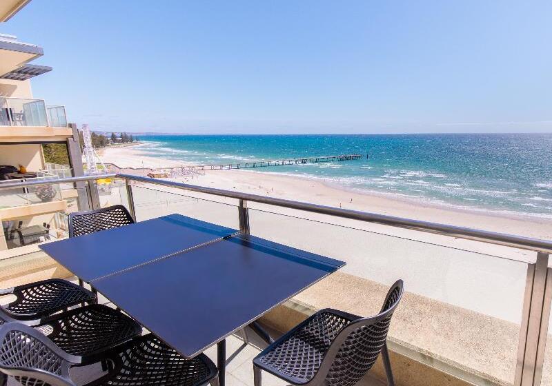 Apartamento 3 Dormitórios, Oaks Glenelg Plaza Pier Suites