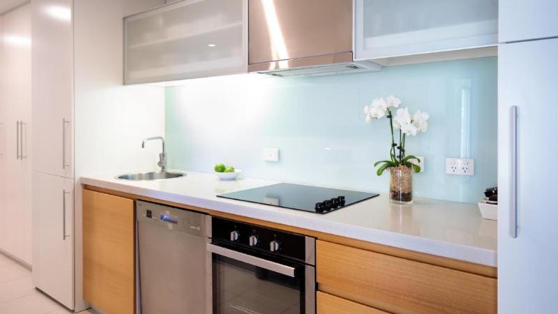 Апартаменты 2 Спальни, Oaks Glenelg Plaza Pier Suites