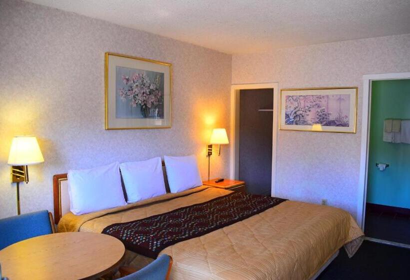 Стандартный Номер Кровать Кинг, Pocono Night Lodge