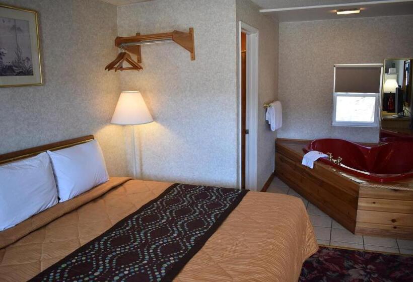 Люкс с гидромассажем, Pocono Night Lodge
