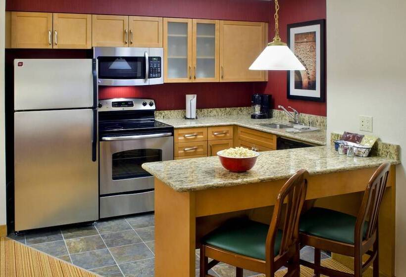 Люкс 2 Спальни, Residence Inn Boston Andover