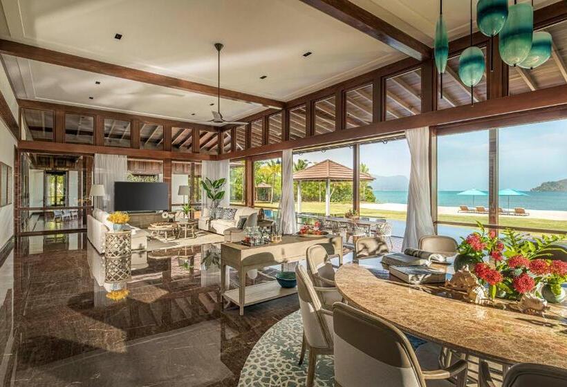 Вилла 3 Спальни, Four Seasons Resort Langkawi