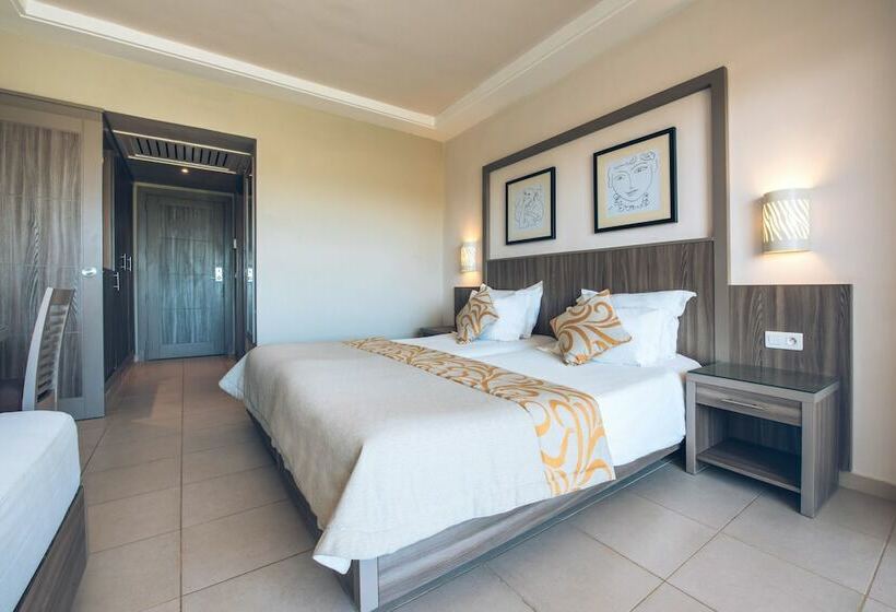 חדר משפחתי נוף לגינה, Iberostar Waves Mehari Djerba