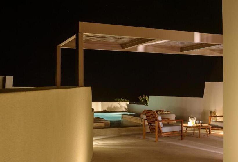 Comfort suite with sea view, Potnia Theron Suites