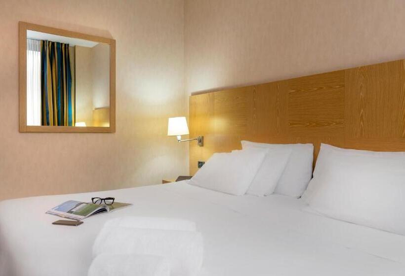 Номер Стандарт, Best Western Cavalieri Della Corona