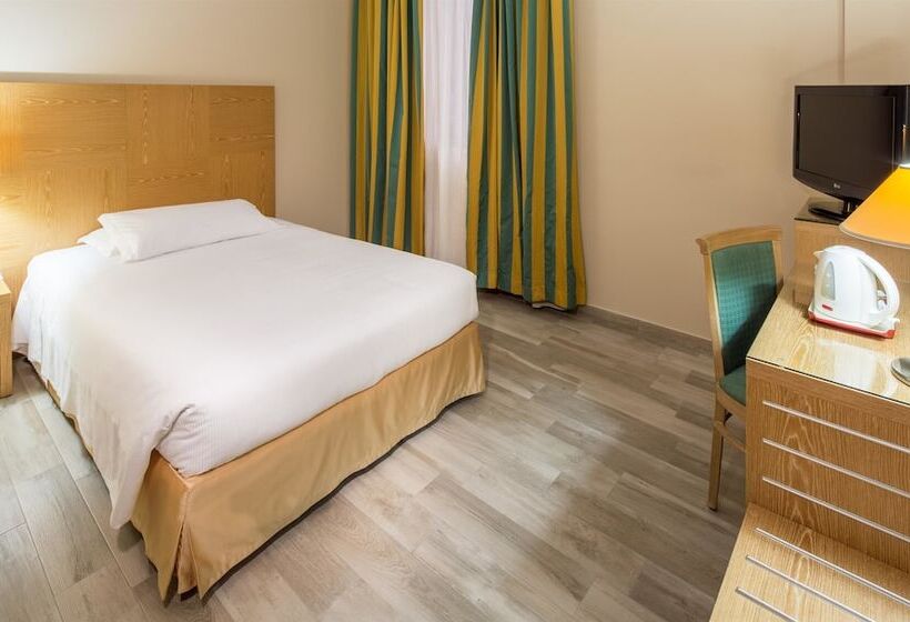 Номер Комфорт, Best Western Cavalieri Della Corona