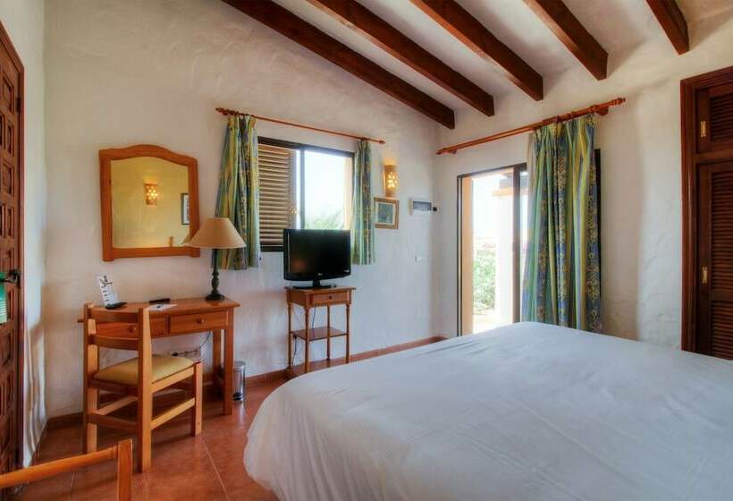 Quarto Estandar Vista Montanha, Club Sunway Punta Prima
