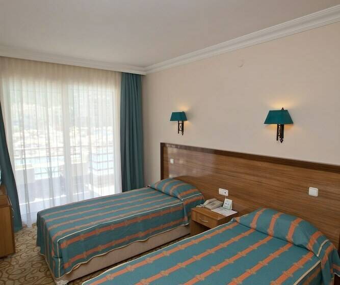 اتاق کلاب, Green Nature Resort & Spa