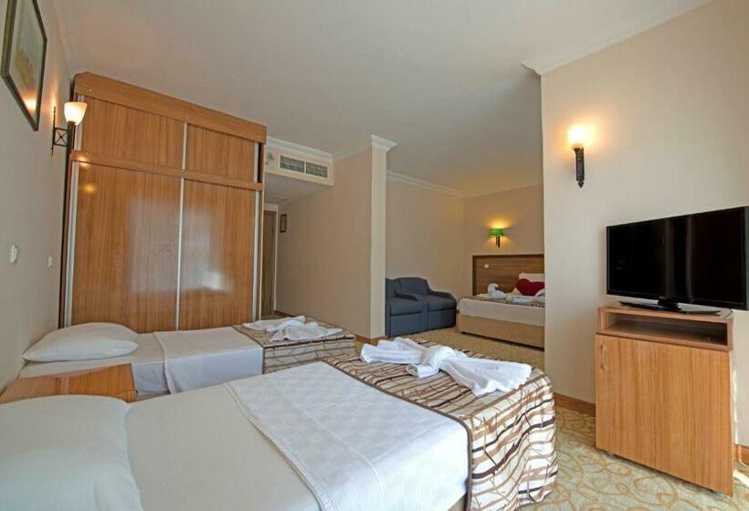 اتاق خانوادگی, Green Nature Resort & Spa