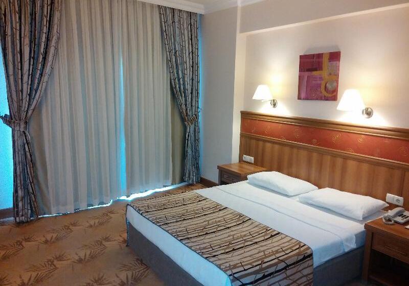 اتاق کلاب, Green Nature Resort & Spa