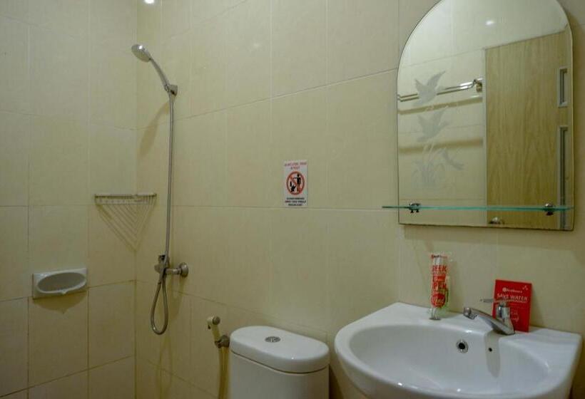 Номер Economy, Reddoorz Syariah Near Pltu Cilacap