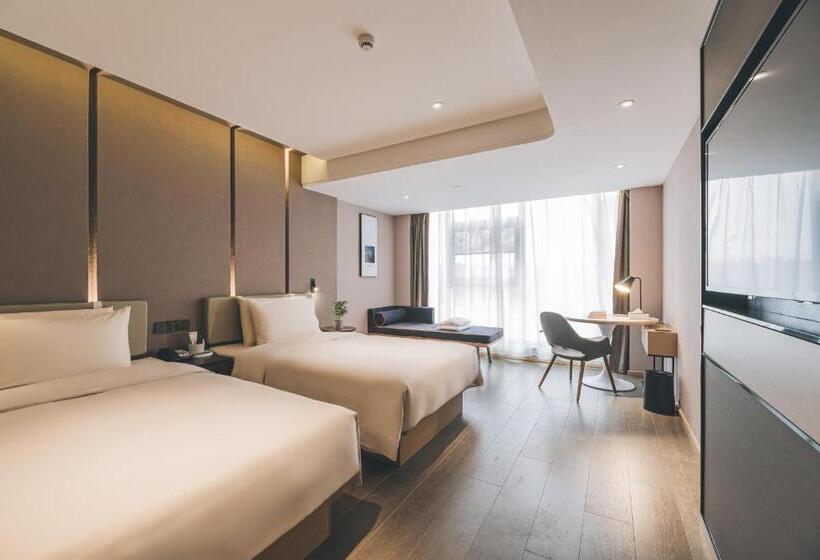 Номер Стандарт, Atour Hotel Huzhou Dongwu