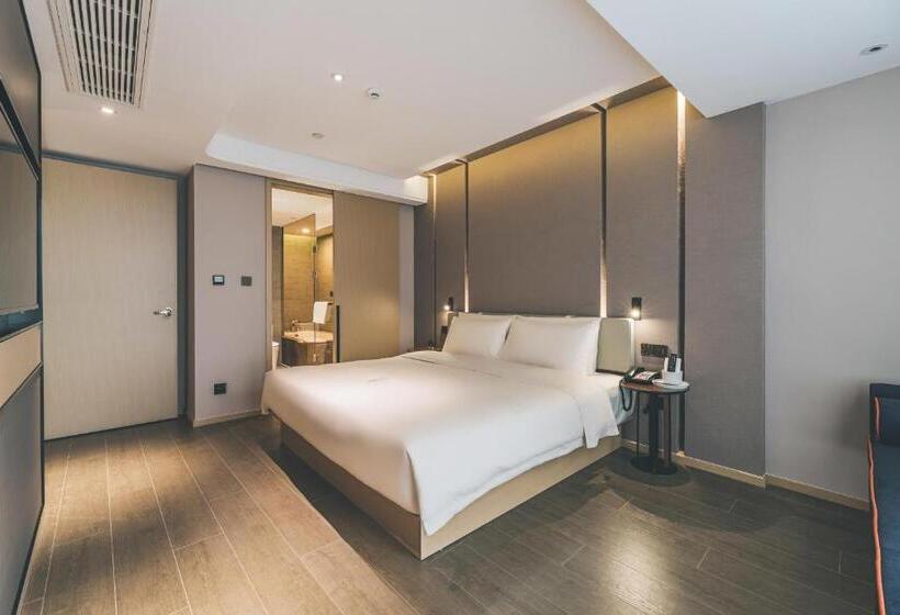 Люкс, Atour Hotel Huzhou Dongwu