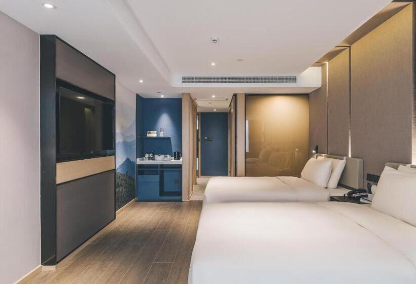 Номер Superior, Atour Hotel Huzhou Dongwu