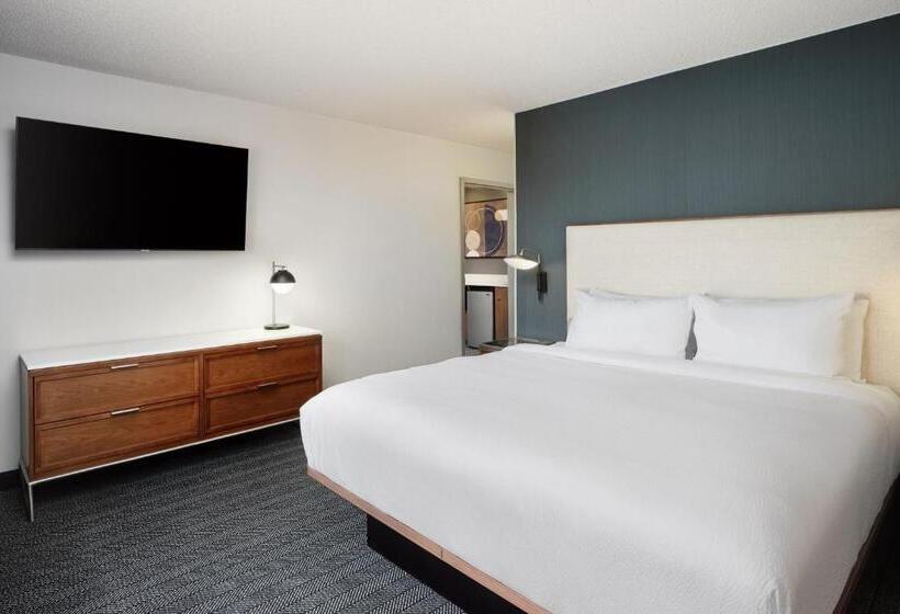 Люкс Executive Кровать Кинг, Courtyard Boulder Longmont